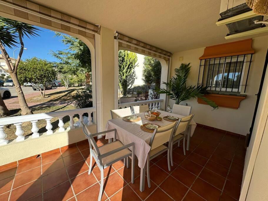 Nuevo Torrox Deluxe Beach & Piscina Eksteriør billede