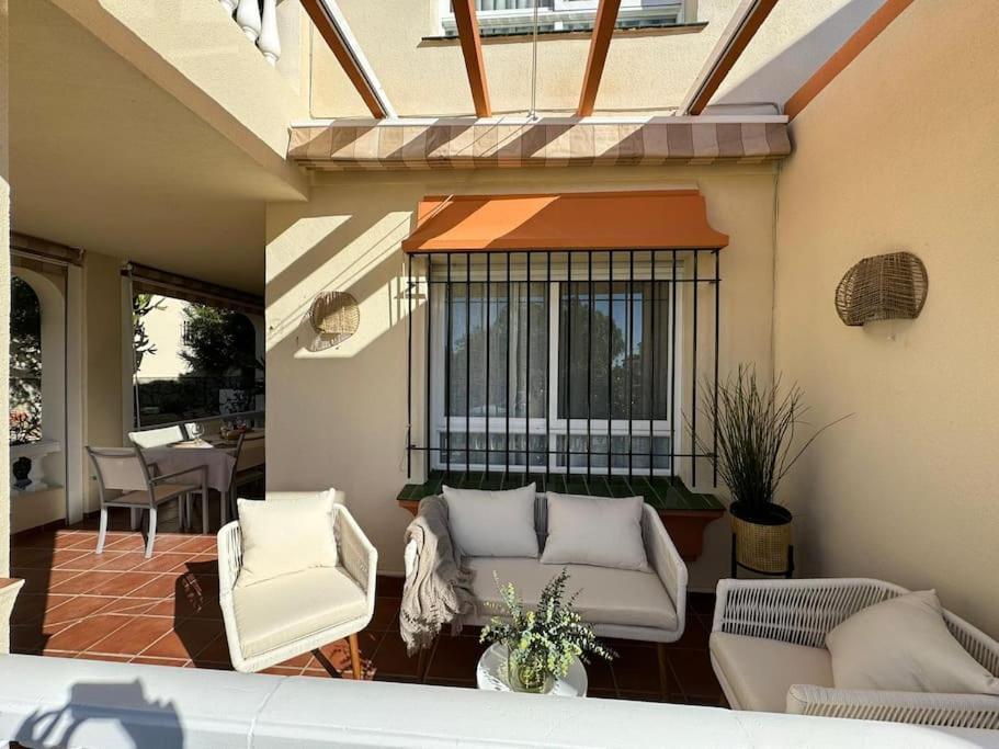 Nuevo Torrox Deluxe Beach & Piscina Eksteriør billede