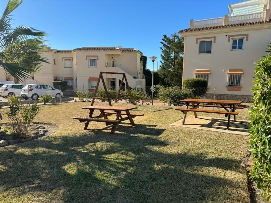 Nuevo Torrox Deluxe Beach & Piscina Eksteriør billede
