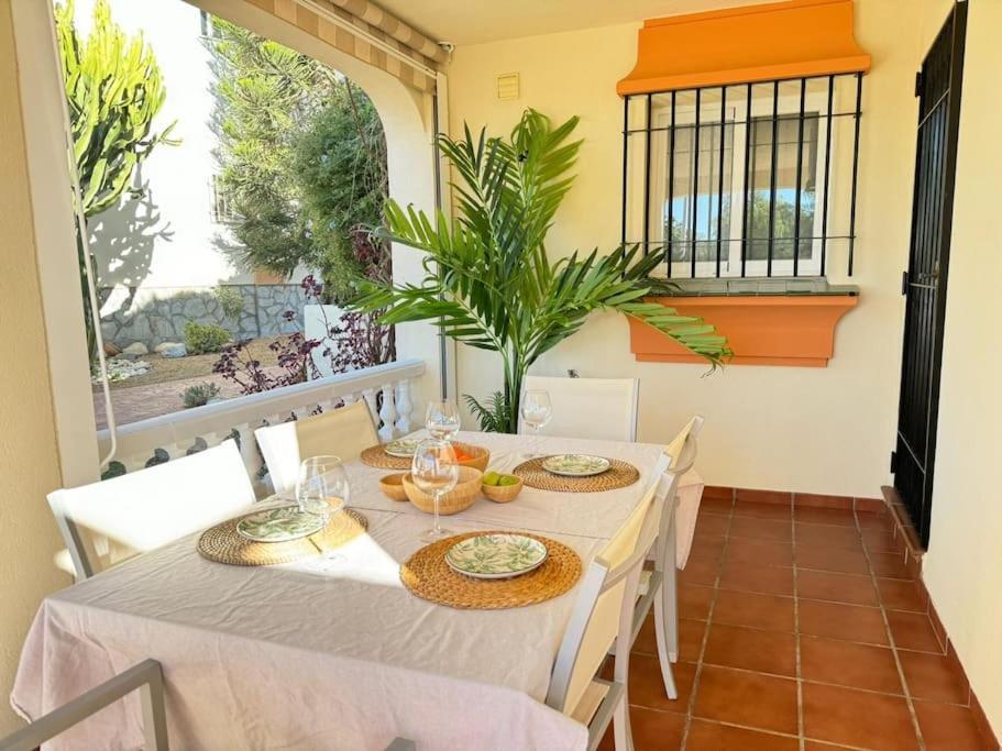 Nuevo Torrox Deluxe Beach & Piscina Eksteriør billede