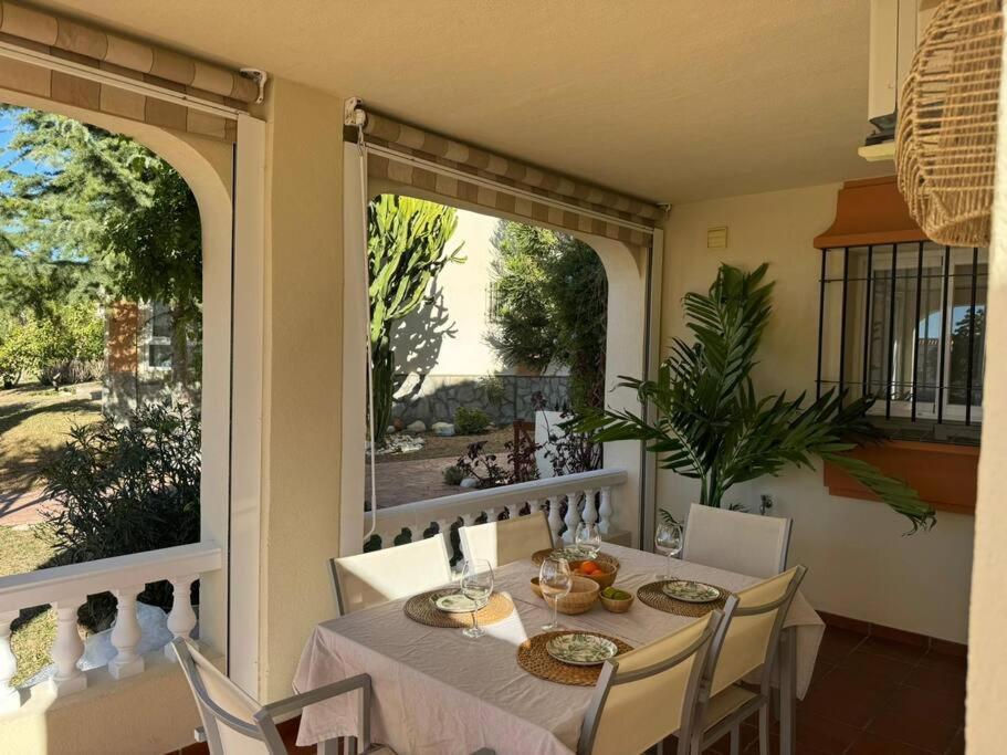 Nuevo Torrox Deluxe Beach & Piscina Eksteriør billede
